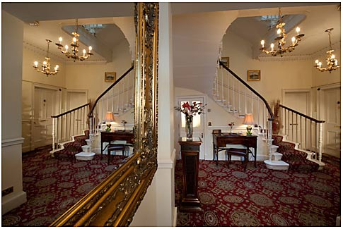 Front Hall- Ben Doran Hotel Edinburgh